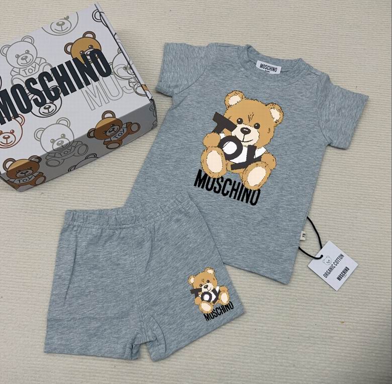 Moschino sz66 73 80 90 100 110 117